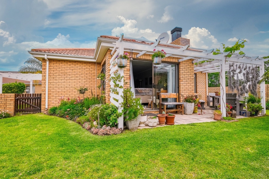 2 Bedroom Property for Sale in George East Western Cape